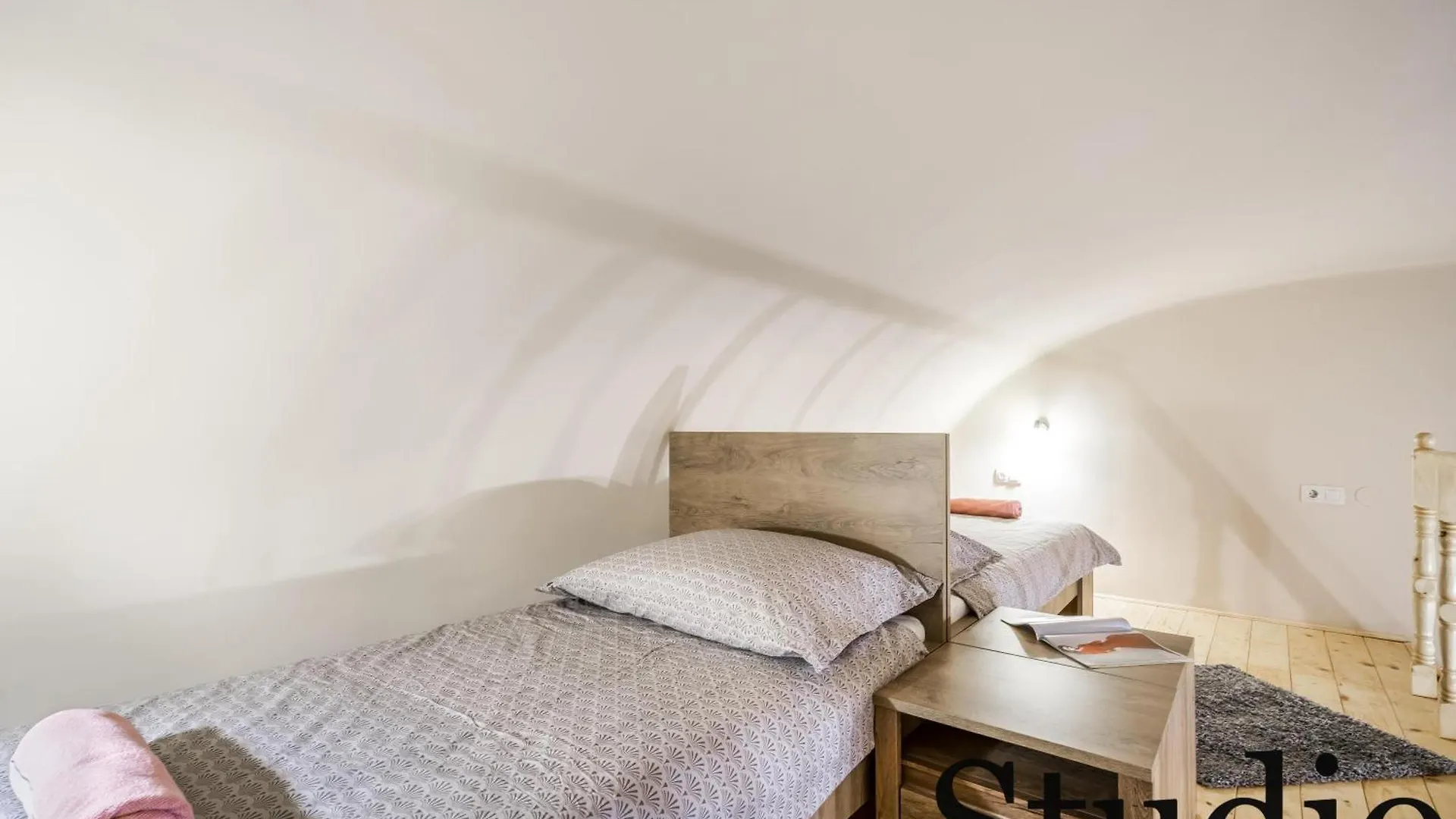 Bpr Luminous Design Apartments 布达佩斯