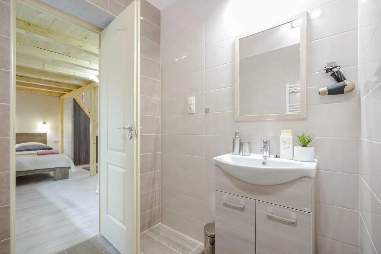Bpr Luminous Design Apartments Budapeszt Węgry